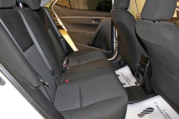 Toyota Corolla, 1.6 л, Вариатор, 2013 фото 8