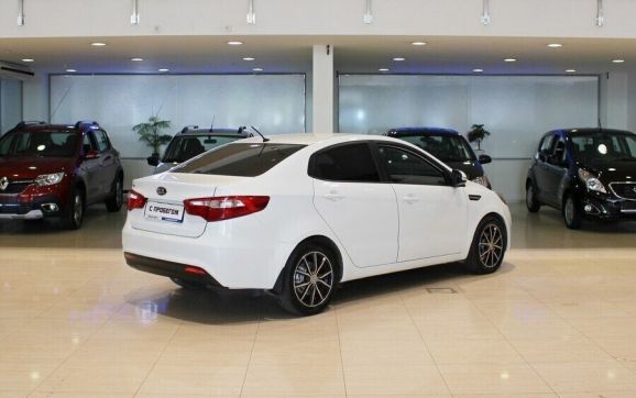 Kia Rio, 1.6 л, АТ, 2013 фото 6