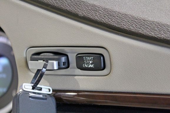 Volvo XC70, 2.4 л, АТ, 2011 фото 11