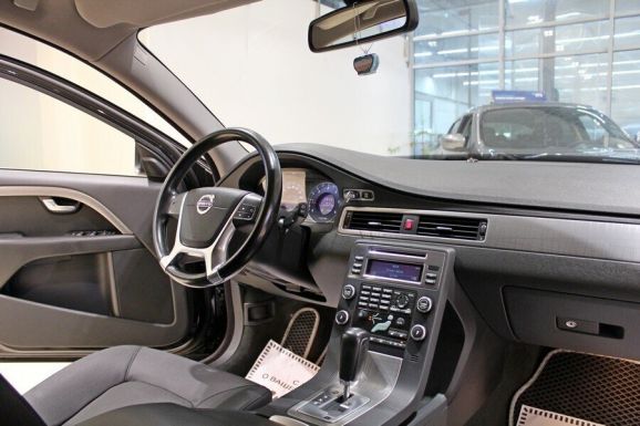 Volvo XC70, 2.4 л, АТ, 2010 фото 7