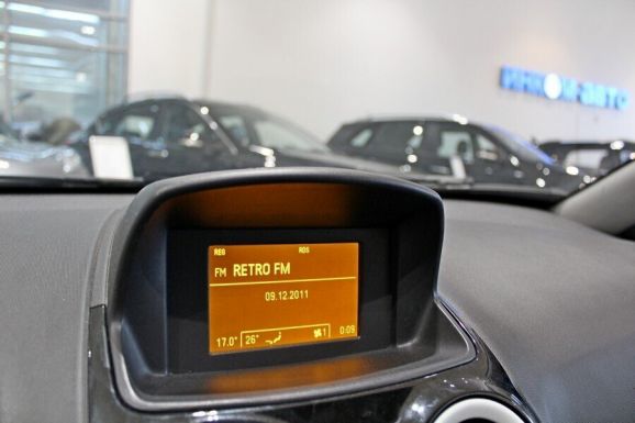 Opel Corsa, 1.4 л, АТ, 2013 фото 1