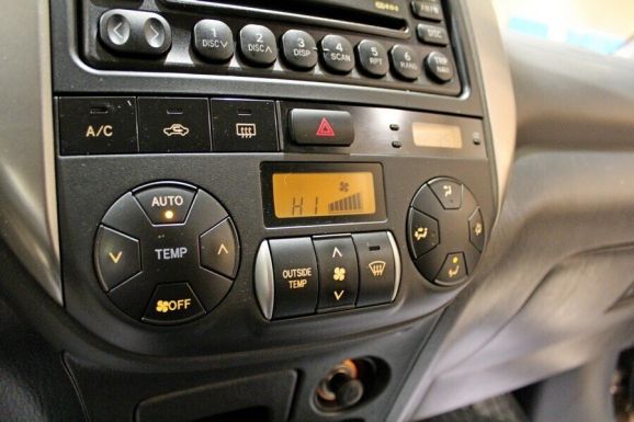 Toyota RAV4, 2.0 л, АТ, 2005 фото 1