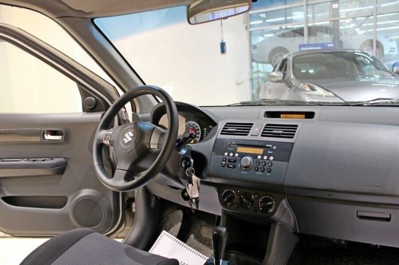 Suzuki Swift, 1.5 л, АТ, 2009 фото 7