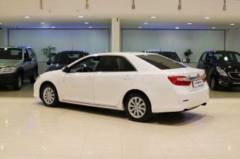 Toyota Camry, 2.5 л, АКПП, 2011 фото 5