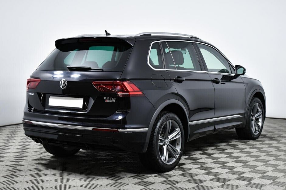 Volkswagen Tiguan, 2.0 л, Робот, 2018 фото 4