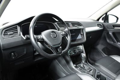 Volkswagen Tiguan, 2.0 л, РКПП, 2018 фото 7