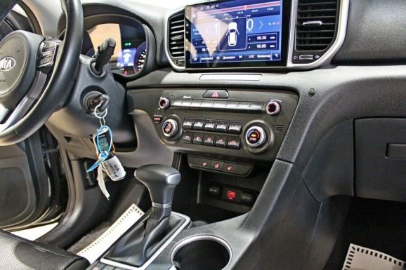 Kia Sportage, 2.0 л, АТ, 2018 фото 9