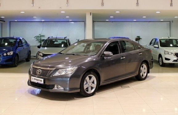 Toyota Camry, 3.5 л, АТ, 2014 фото 3
