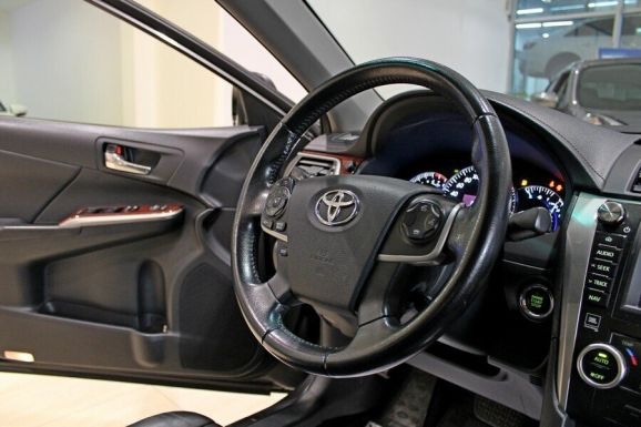 Toyota Camry, 3.5 л, АТ, 2014 фото 10
