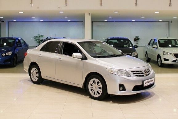 Toyota Corolla, 1.6 л, АТ, 2012 фото 4