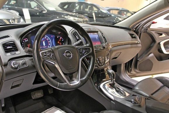 Opel Insignia, 2.0 л, АТ, 2014 фото 12