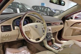 Volvo XC70, 3.2 л, АКПП, 2011 фото 12