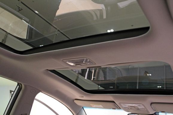 Kia Sportage, 2.0 л, АТ, 2012 фото 1