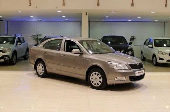 Skoda Octavia, 1.4 л, Робот, 2012 фото 4