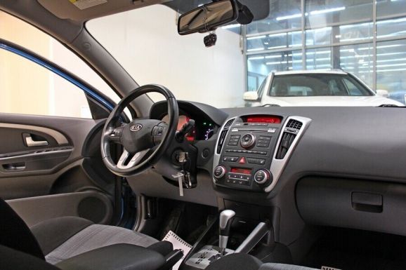Kia Ceed, 1.6 л, АТ, 2010 фото 7