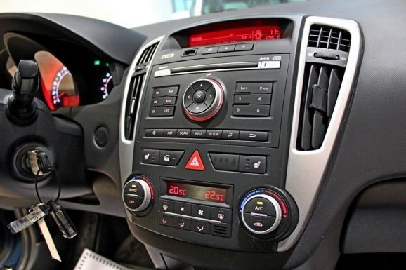 Kia Ceed, 1.6 л, АТ, 2010 фото 10