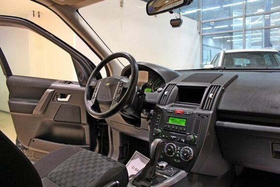Land Rover Freelander, 2.2 л, АТ, 2010 фото 7