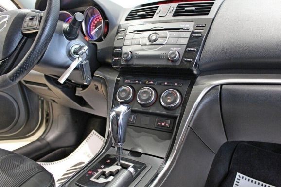 Mazda 6, 2.0 л, АТ, 2012 фото 9