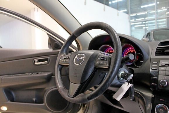 Mazda 6, 2.0 л, АТ, 2012 фото 2