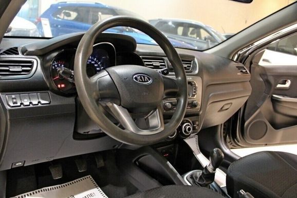 Kia Rio, 1.6 л, МТ, 2014 фото 1