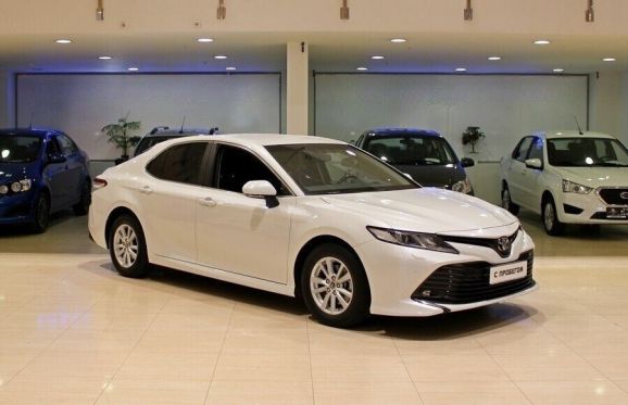 Toyota Camry, 2.5 л, АТ, 2019 фото 4