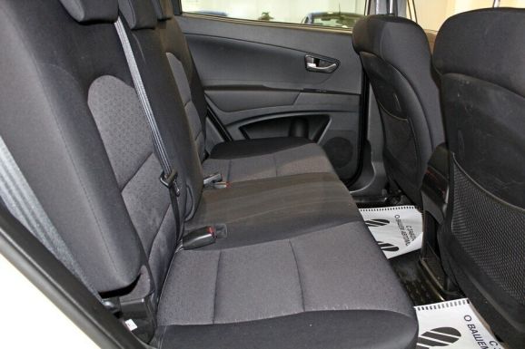 SsangYong Actyon, 2.0 л, АТ, 2012 фото 8