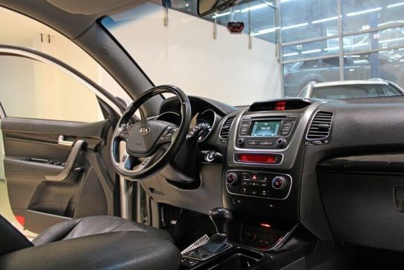Kia Sorento, 2.4 л, АТ, 2012 фото 7