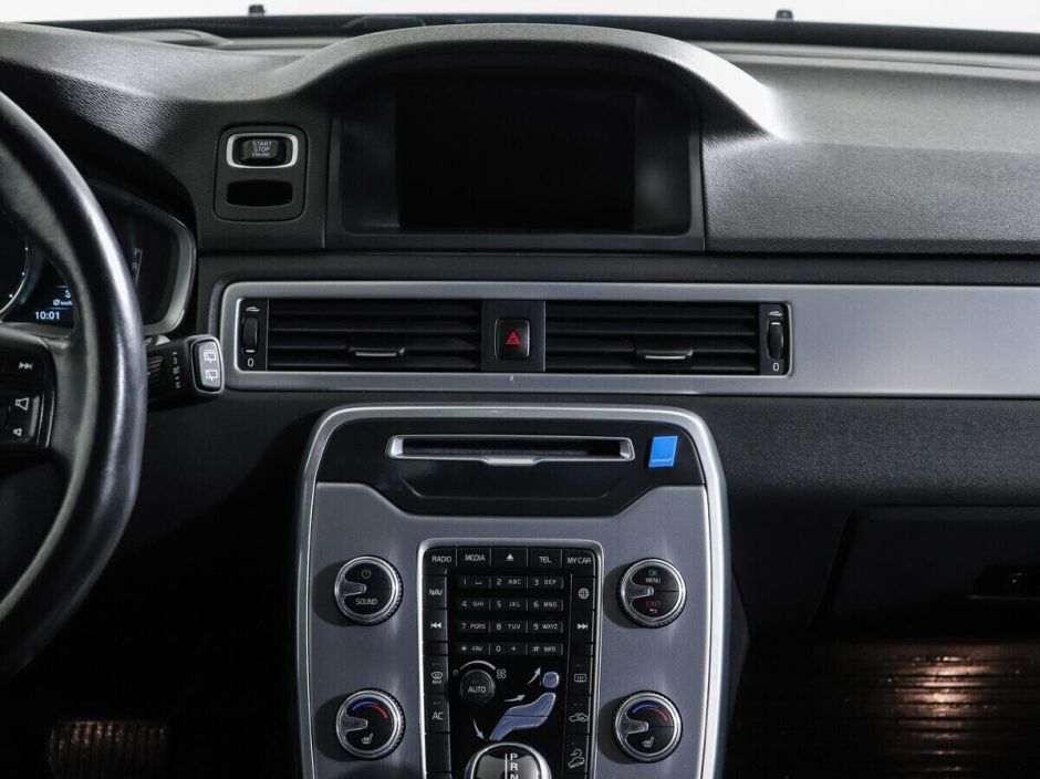 Volvo XC70, 2.4 л, АТ, 2015 фото 9