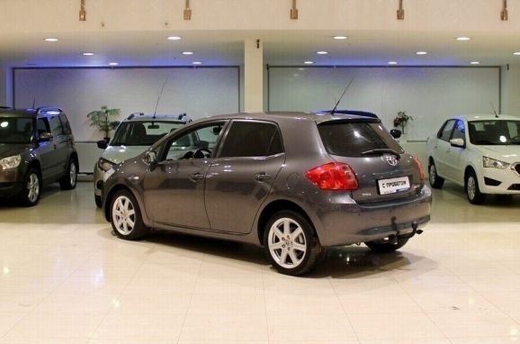 Toyota Auris, 1.6 л, Робот, 2009 фото 5