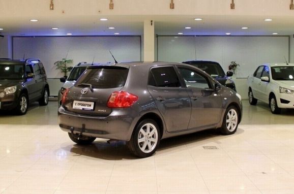 Toyota Auris, 1.6 л, Робот, 2009 фото 6