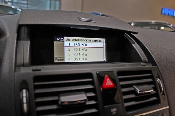 Mercedes-Benz C-Класс, 2.5 л, АТ, 2011 фото 2