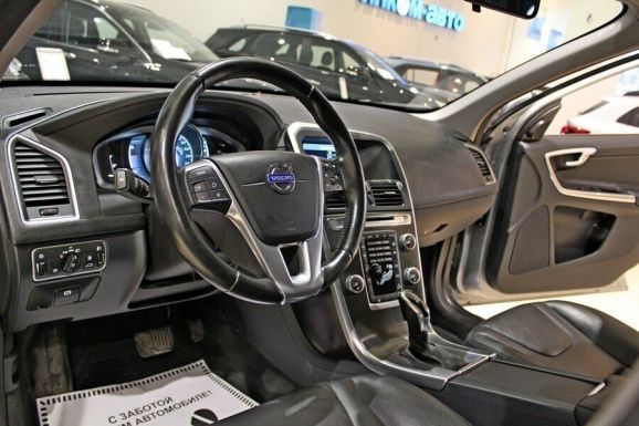 Volvo XC60, 2.4 л, АТ, 2014 фото 12