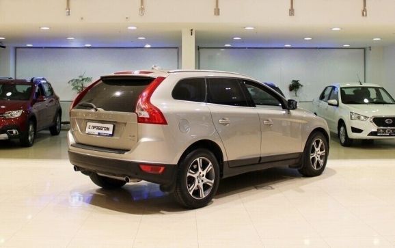 Volvo XC60, 2.4 л, АТ, 2012 фото 6