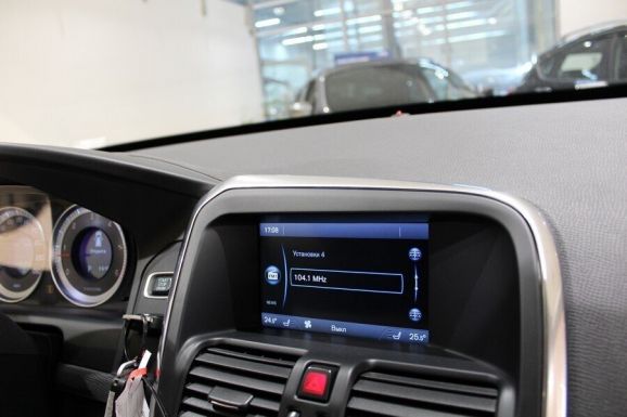 Volvo XC60, 2.4 л, АТ, 2012 фото 11