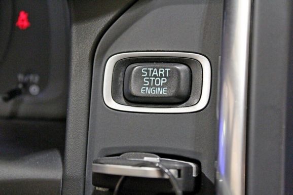 Volvo XC60, 2.4 л, АТ, 2012 фото 1