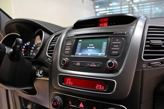 Kia Sorento, 2.2 л, АТ, 2016 фото 10