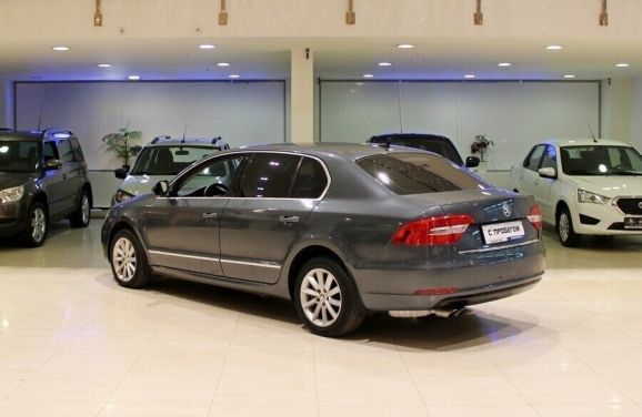 Skoda Superb, 1.8 л, Робот, 2014 фото 5