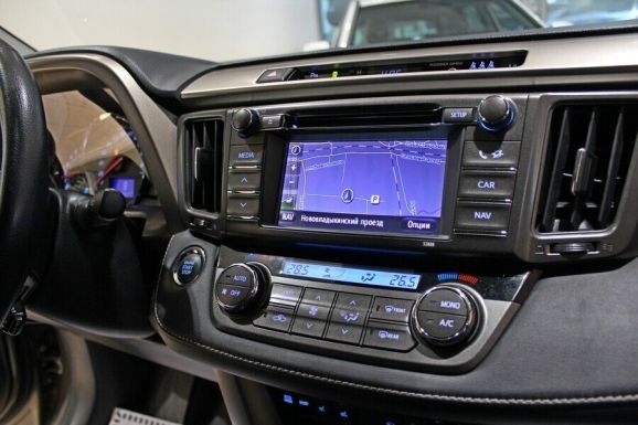 Toyota RAV4, 2.0 л, Вариатор, 2015 фото 12