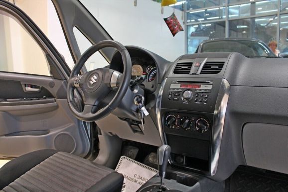 Suzuki SX4, 1.6 л, АТ, 2014 фото 7
