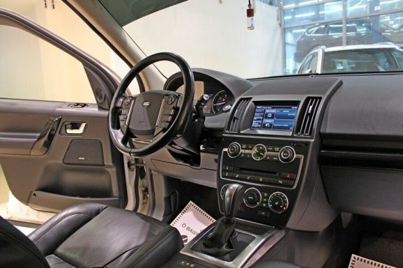 Land Rover Freelander, 2.2 л, АТ, 2013 фото 7
