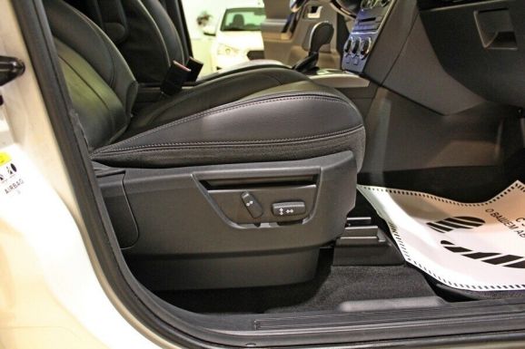 Land Rover Freelander, 2.2 л, АТ, 2013 фото 9