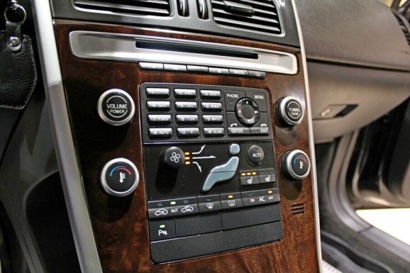 Volvo XC60, 2.4 л, АТ, 2011 фото 9