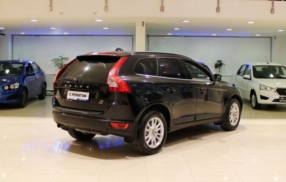 Volvo XC60, 2.4 л, АТ, 2012 фото 4