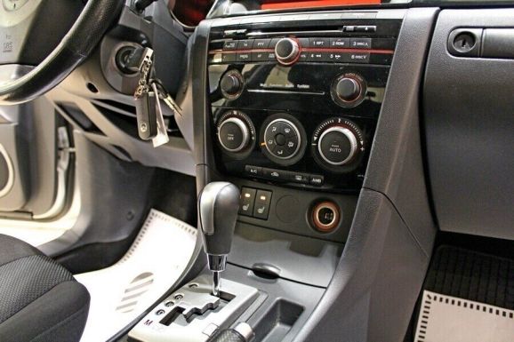 Mazda 3, 2.0 л, АТ, 2008 фото 1