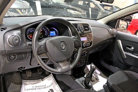 Renault Sandero, 1.6 л, МТ, 2016 фото 1