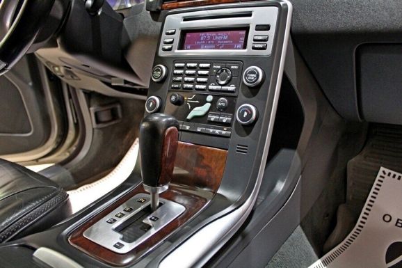 Volvo XC70, 2.4 л, АТ, 2011 фото 9