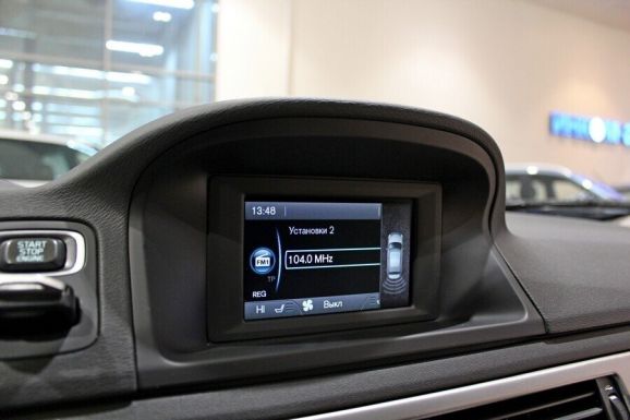 Volvo XC70, 2.4 л, АТ, 2014 фото 2