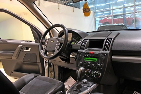 Land Rover Freelander, 2.2 л, АТ, 2010 фото 7