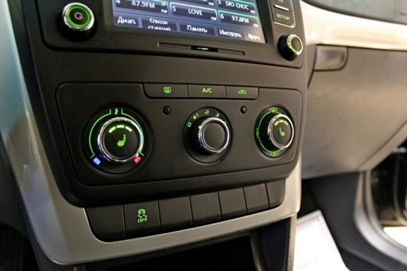 Skoda Yeti, 1.2 л, Робот, 2012 фото 1