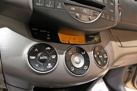 Toyota RAV4, 2.0 л, АТ, 2008 фото 1